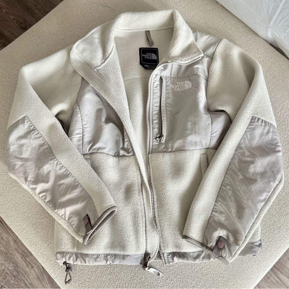 Women’s North Face Jacket